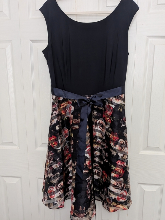 Dress Barn Dresses & Skirts - Navy Blue Floral Satin Belt Dress